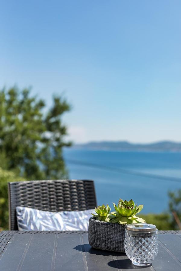Waterview Apartments - Koru Apartment And Pool Мимице Экстерьер фото